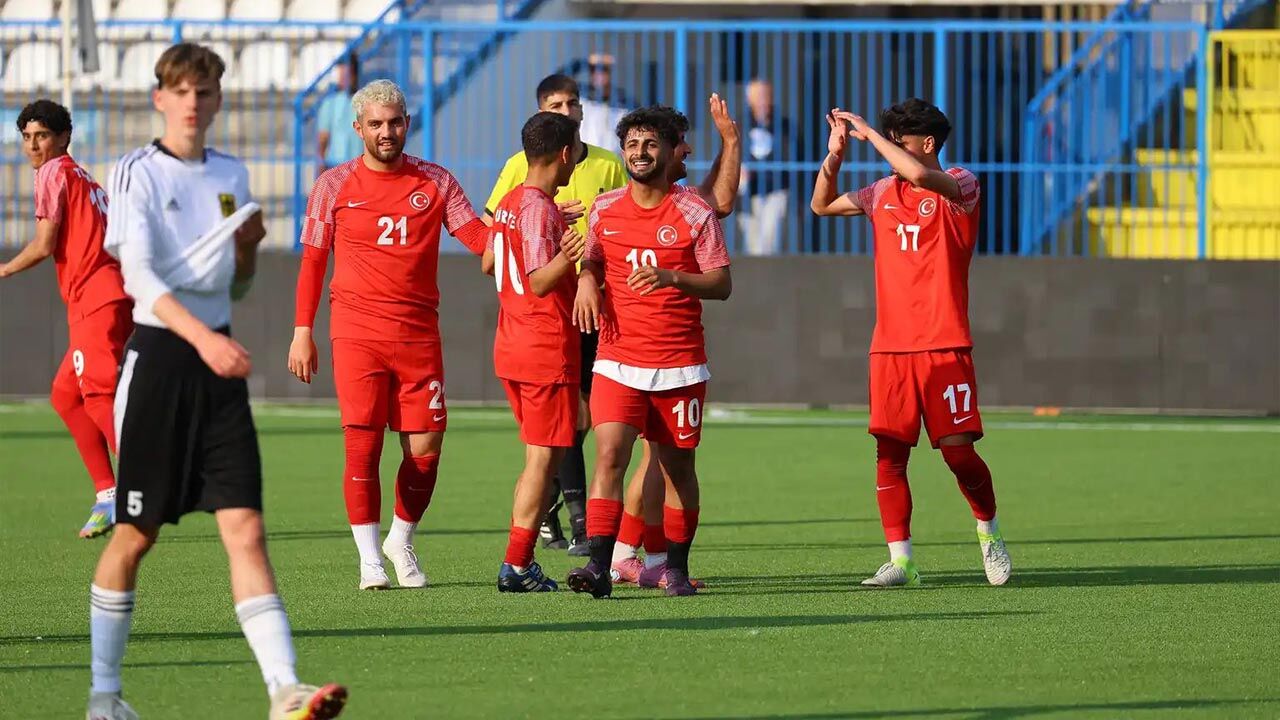 Muhammed Yıldız Ve Arkadaşları Finalde (4)