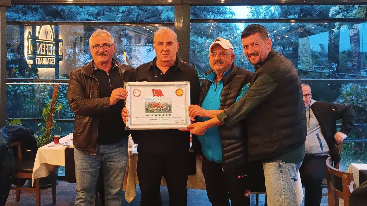 Tamer Erbul Gövde Gösterisi Yaptı (1)