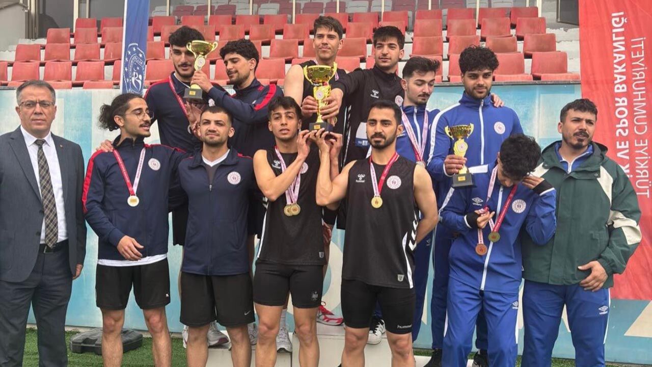 Yurt Ligde Yalova’dan Çifte Başarı (3)