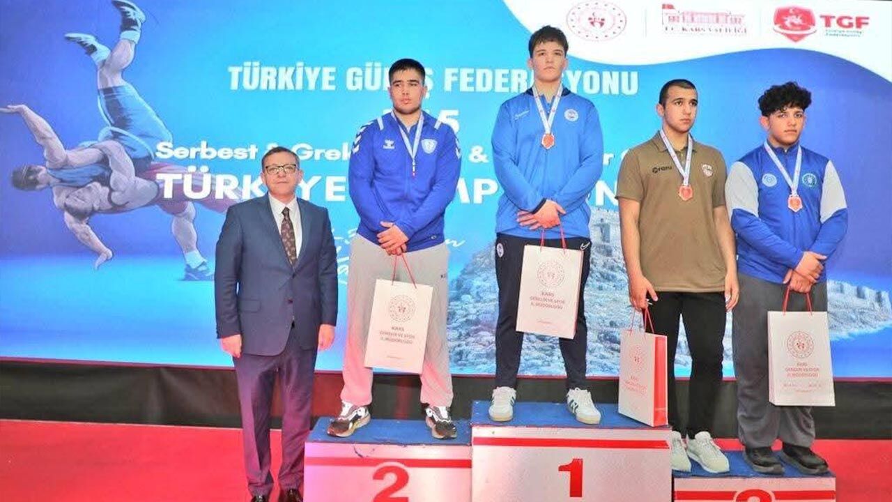 Zeynep Ve Ahmet Türkiye Şampiyonu Oldu (2)