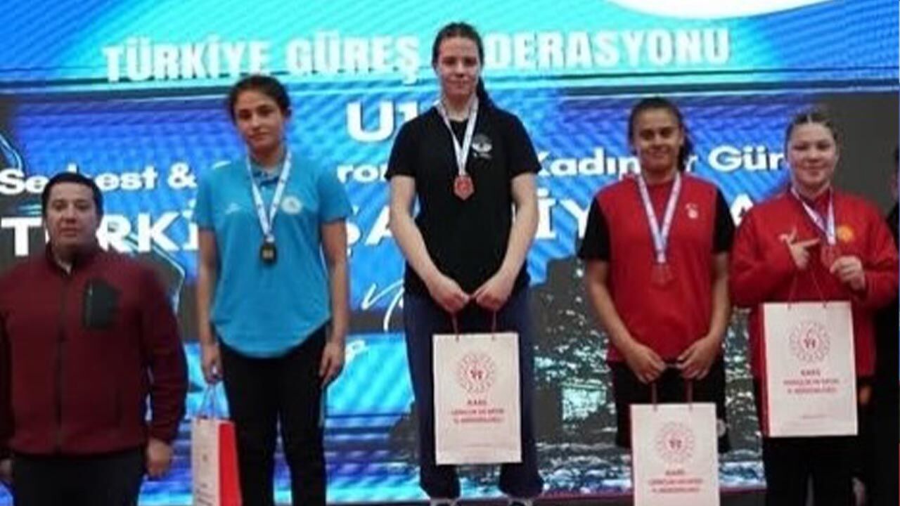 Zeynep Ve Ahmet Türkiye Şampiyonu Oldu (3)