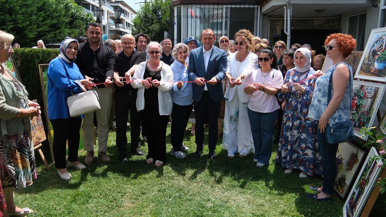 Başkan Yele, Resim Ve Dikiş Kursiyerlerinin Sergisini Açtı (3)