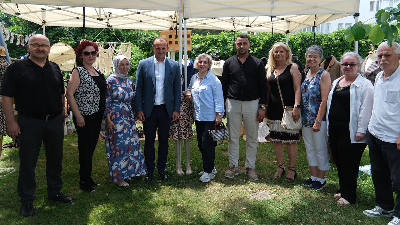 Başkan Yele, Resim Ve Dikiş Kursiyerlerinin Sergisini Açtı (4)