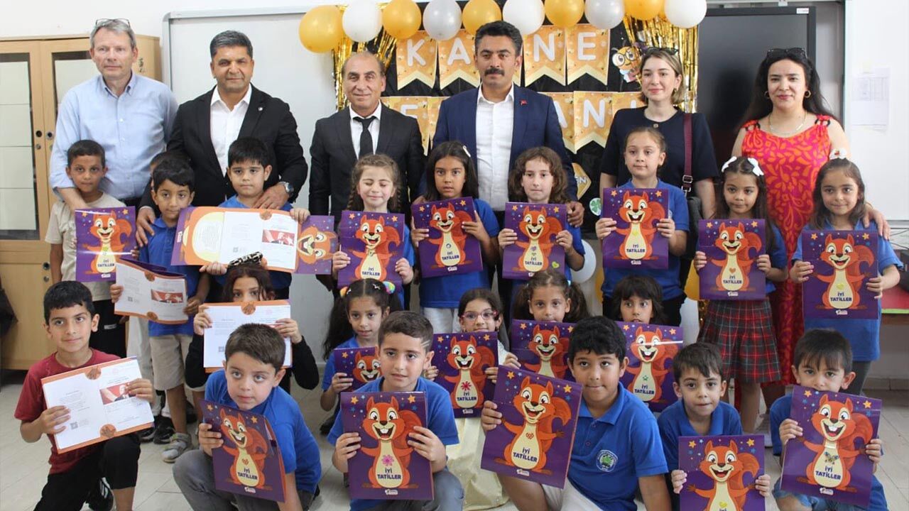 Çınarcık’ta Öğrenciler Karnelerini Aldı (2)