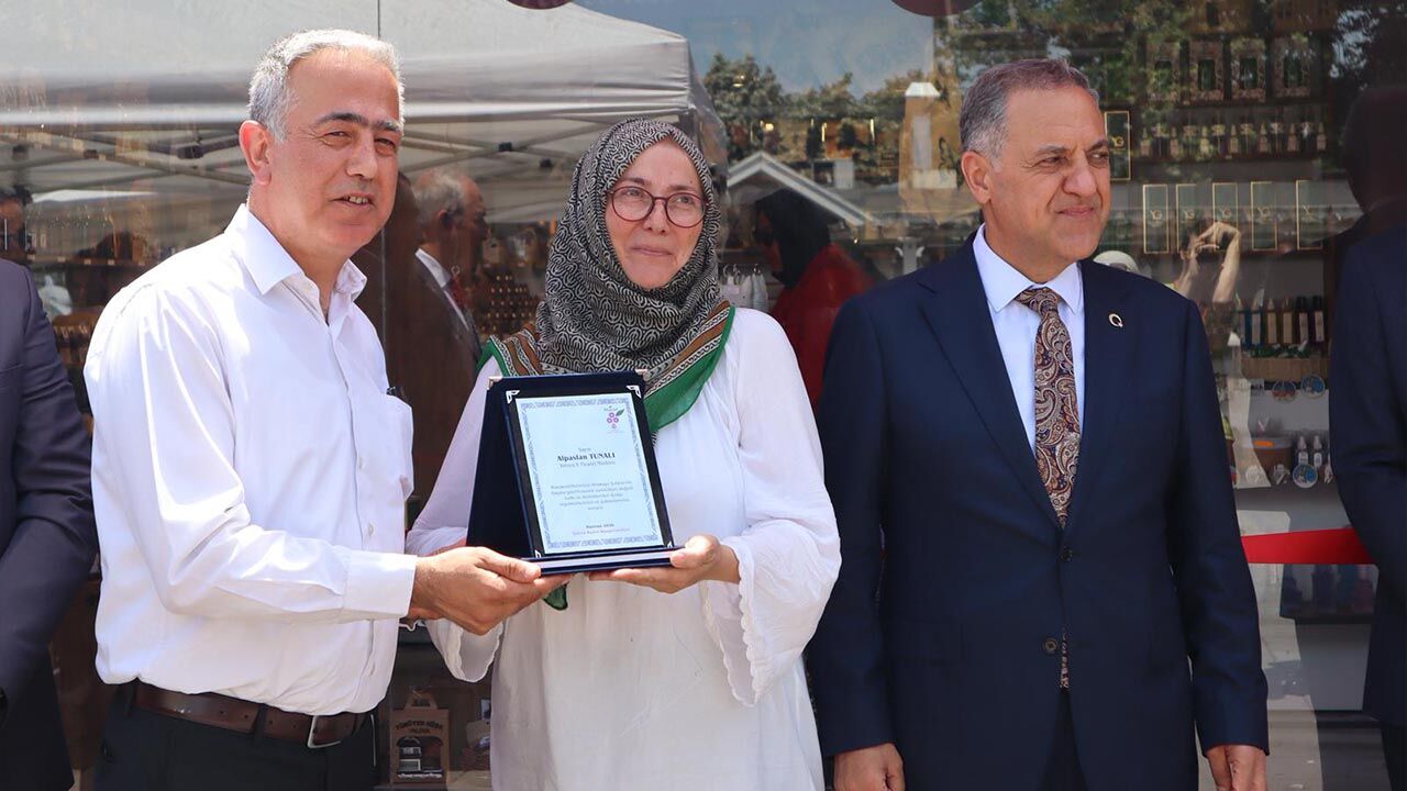 Yalova Kadin Kooperatif Satis Nokta Yenikapi Ido Uretici Ureim (18)