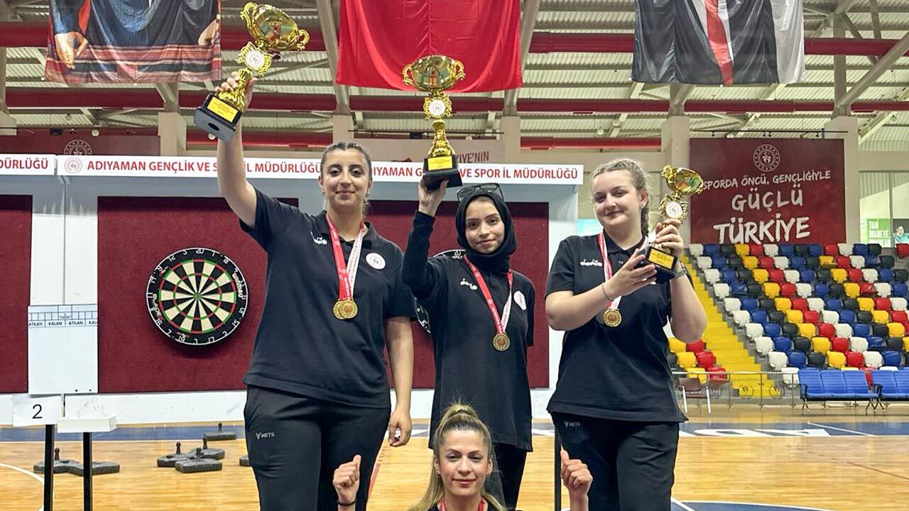 Yalova Adiyaman Turkiye Dart Fiğnaller Sporcular Basari (4)