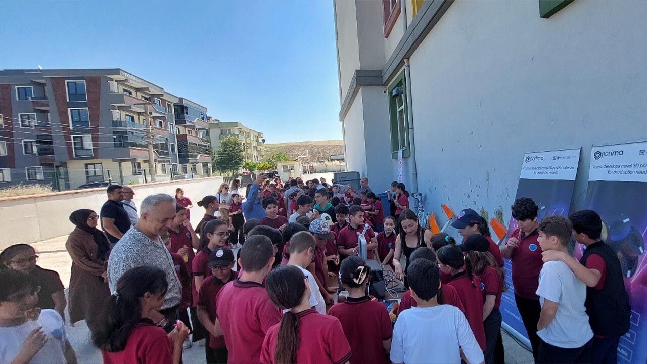 Yalova Ciftlikkoy Sehit Talha Bahadir Lise Ogrenciler Teknoloji Etkinlik (3)
