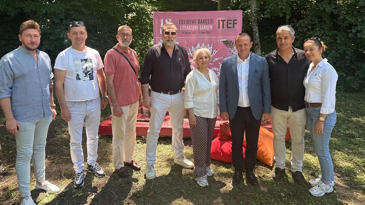 Yalova Ciftlikkoy Uluslararasi Edebiyat Festivali Gacik Yazarlar Bulusma(4)