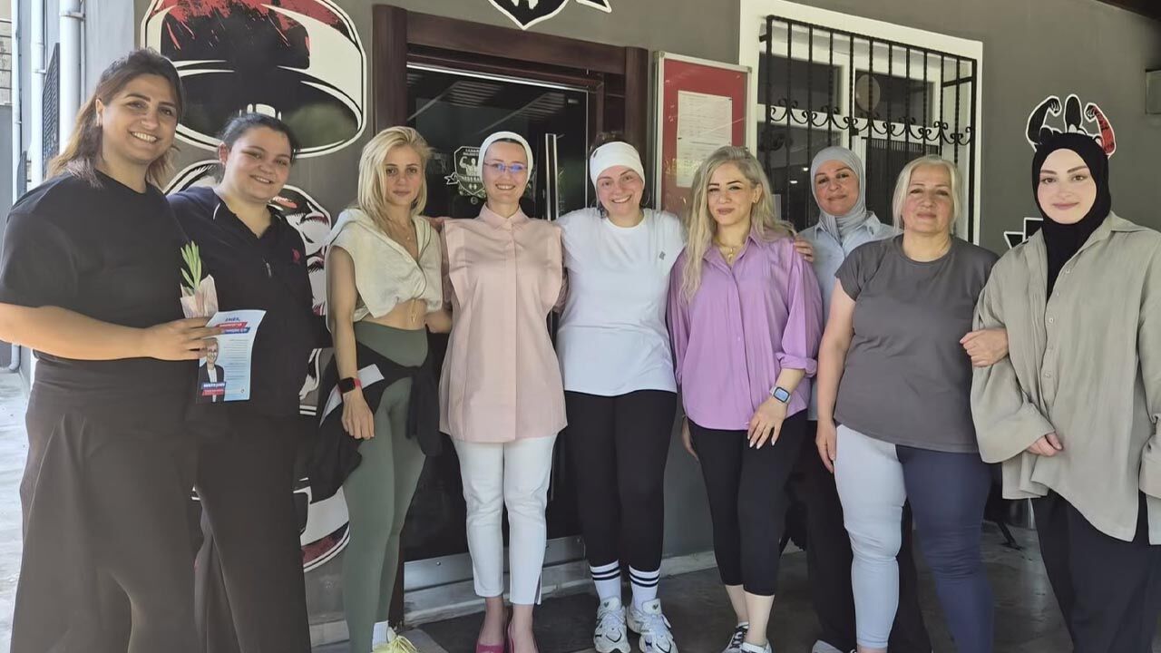 Yalova Kadikoy Merkez Mahalle Kadin Muhtar Adayi (4)