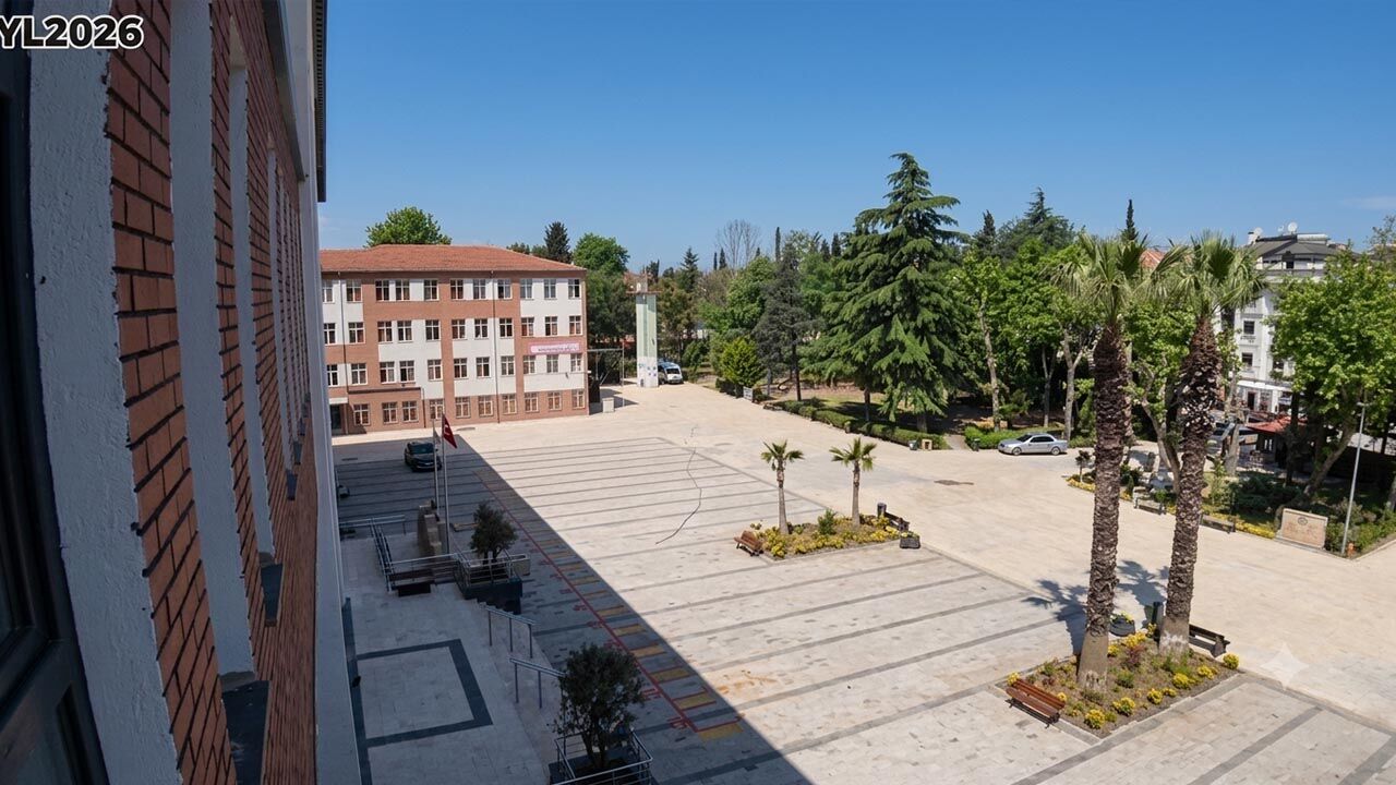 Yalova Lisesi Yenilenen Okul Bina Spor Salonu Tanitim Video Goruntu (5)
