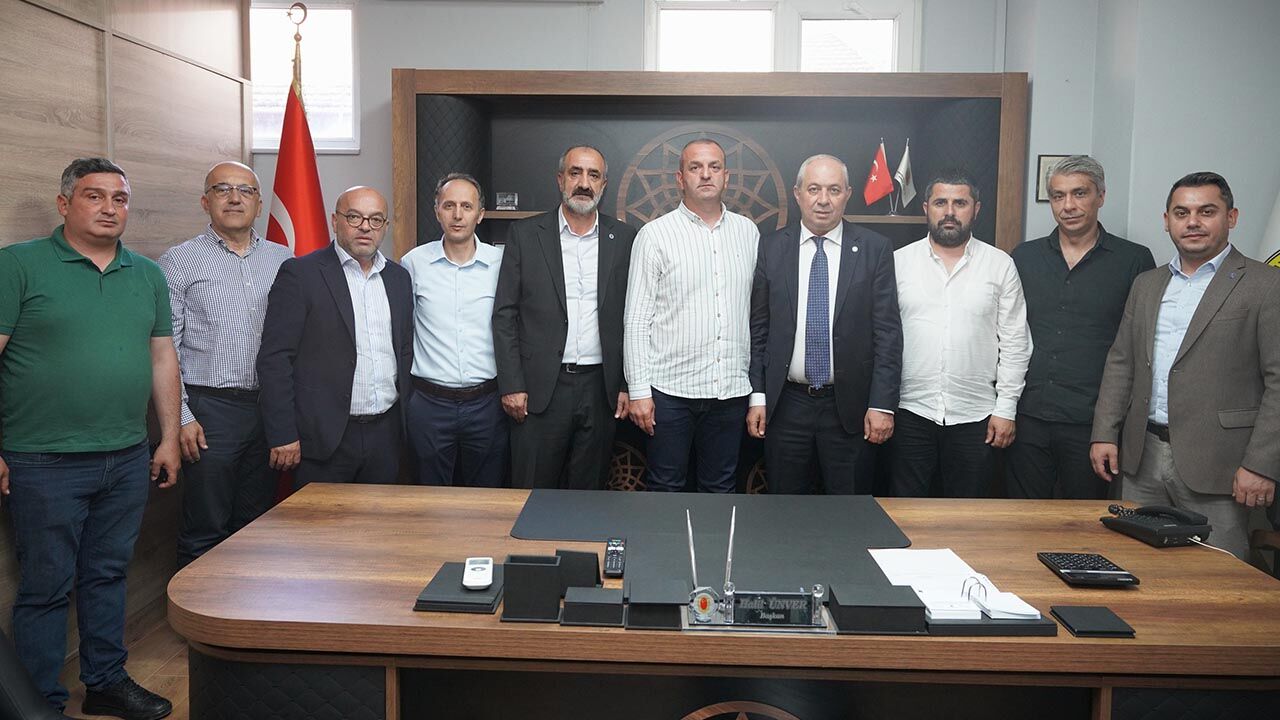 Yalova Ticaret Sanayi Oda Yonetim Kurulu Esnaf Odalari Gorusme (3)