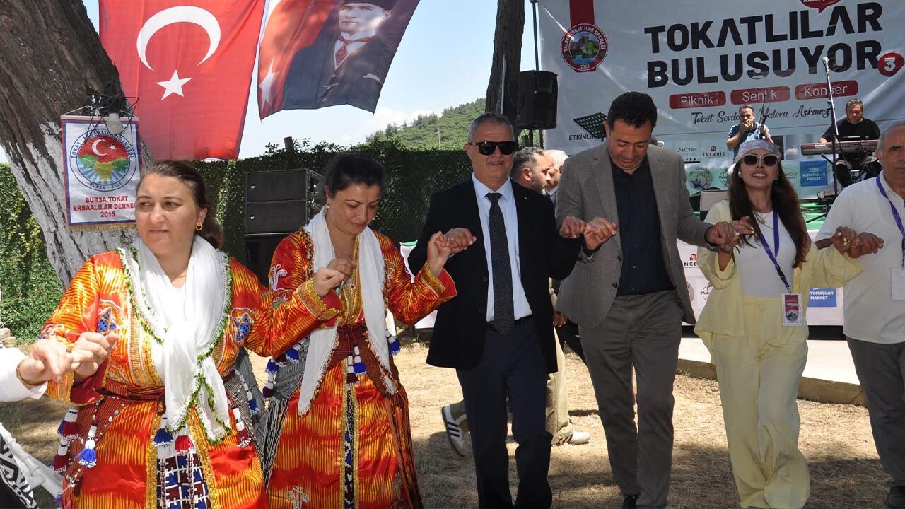 Yalova Tokatlilar Dernek Piknik Bulusma Protokol Vatandas (1)