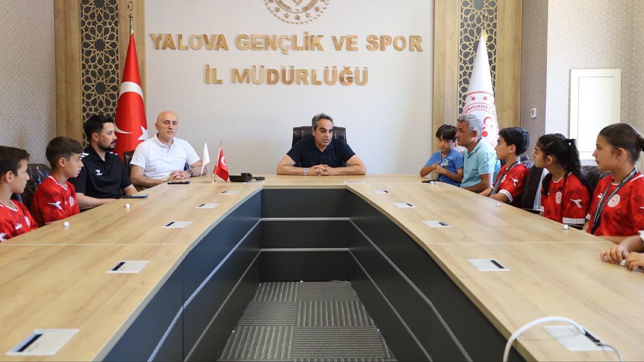 Başarılı Atletlerimiz Kılıç Ve Altuntaş’ın Konuğu Oldu (4)