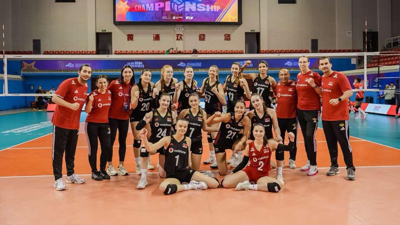Eylül Ve Arkadaşları Çeyrek Finalde (1)