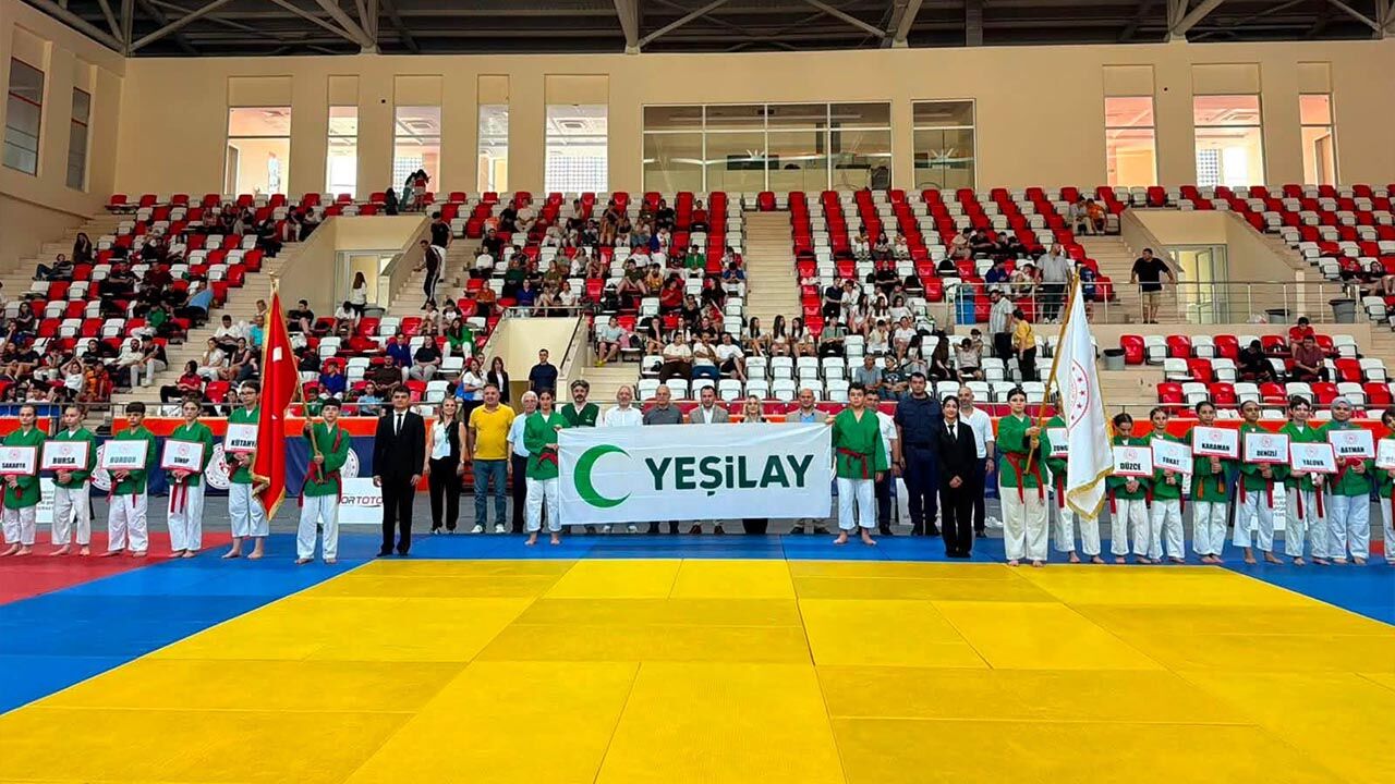 Kuraşçılarımız Düzce’de Sahne Aldı (1)-1
