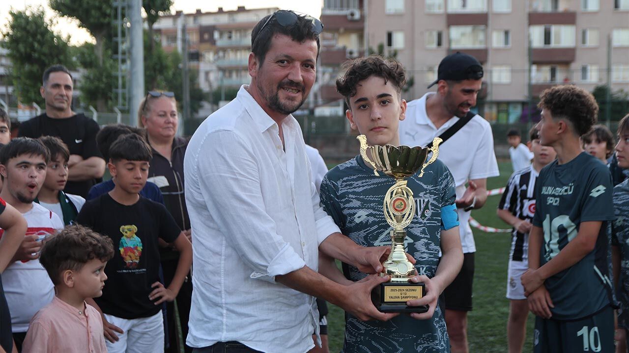 Şampiyonluk Kupası 3 Golle Geldi (6)