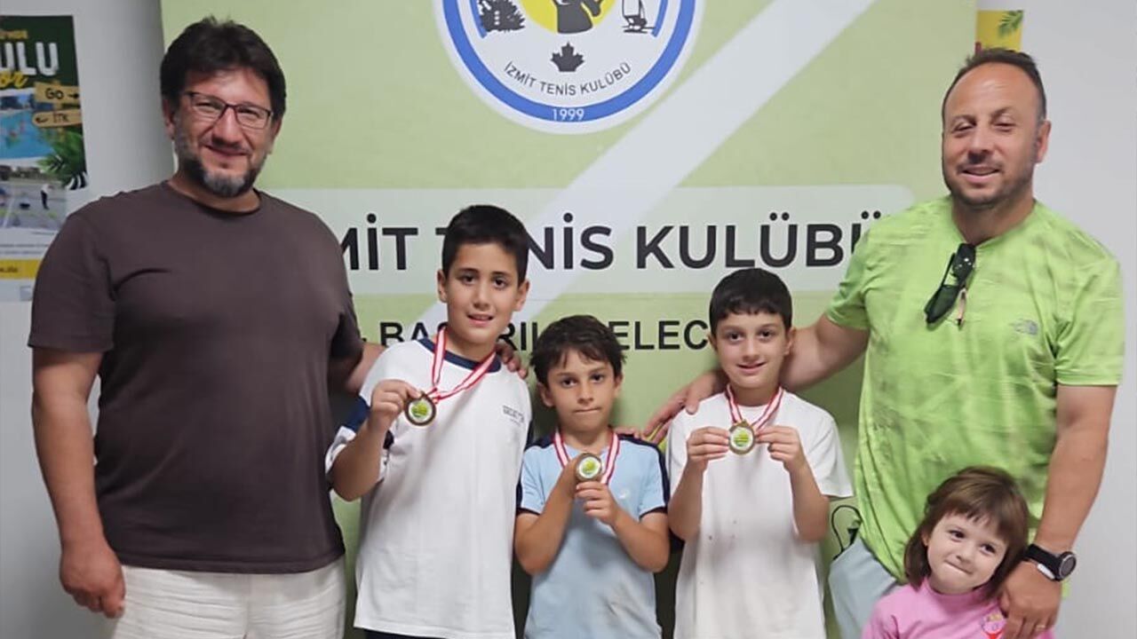 Yalova Tenis Ve Dağcılık Kulübü 3 Şampiyon Çıkarttı (5)