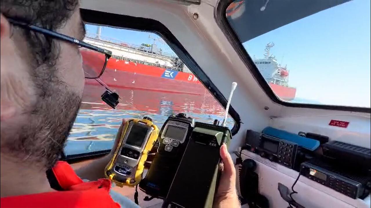 Çınarcık'ta Hissedilen Gaz Kokusunun Kaynağı Tanker Çıktı (1)