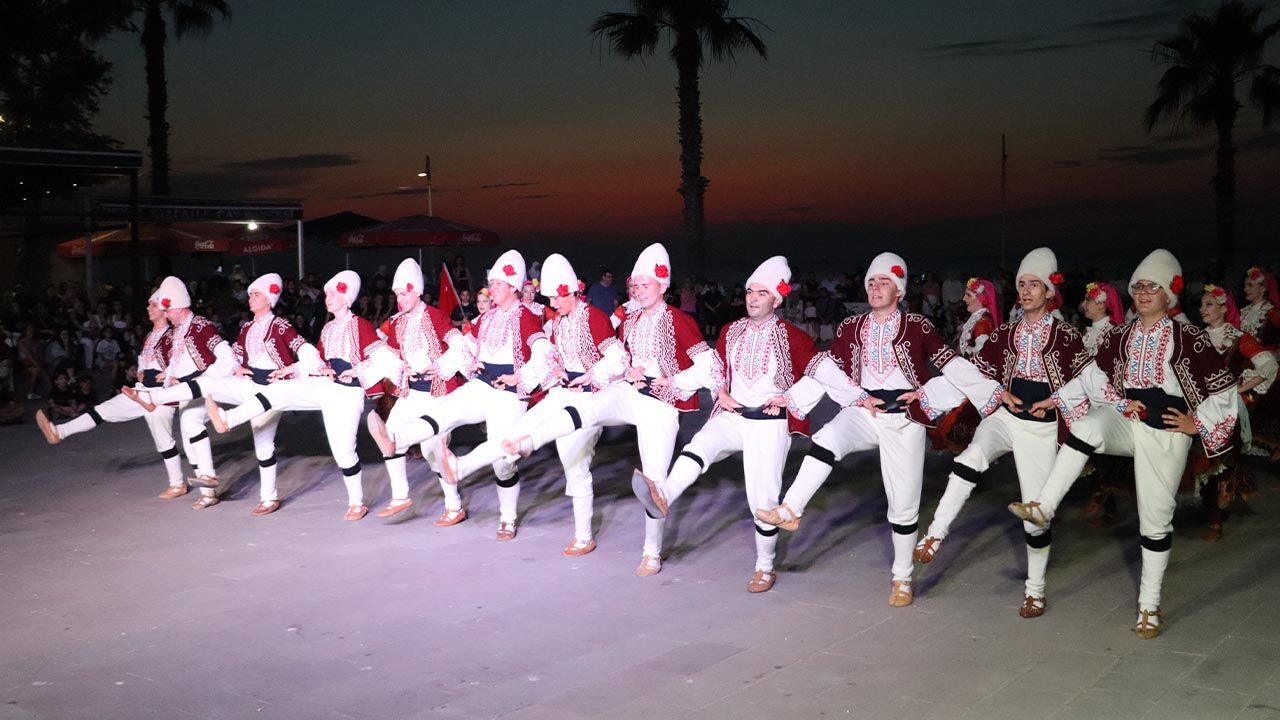 Yalova Tufag Uluslararasi Halk Danslari Festival Acilis (23)