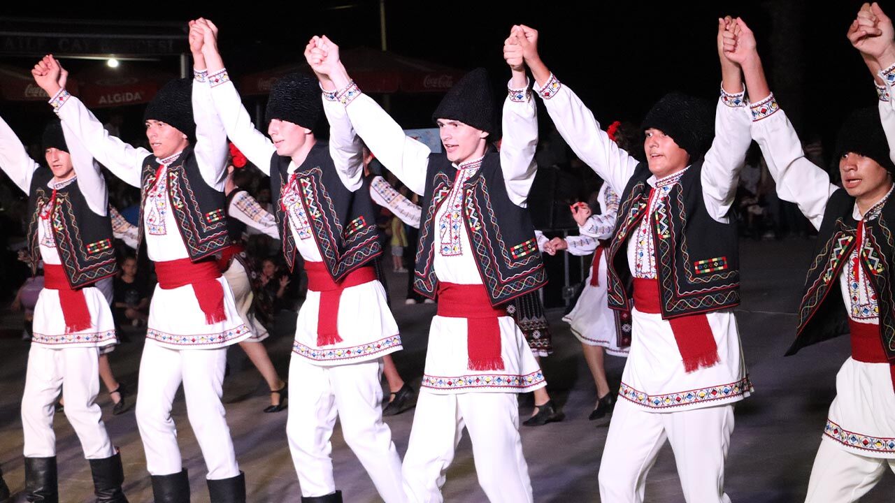Yalova Tufag Uluslararasi Halk Danslari Festival Acilis (44)