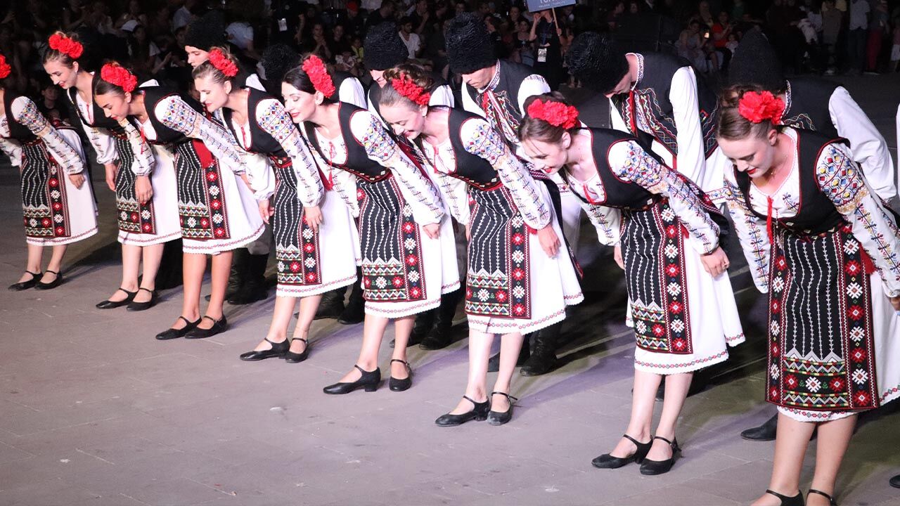 Yalova Tufag Uluslararasi Halk Danslari Festival Acilis (45)