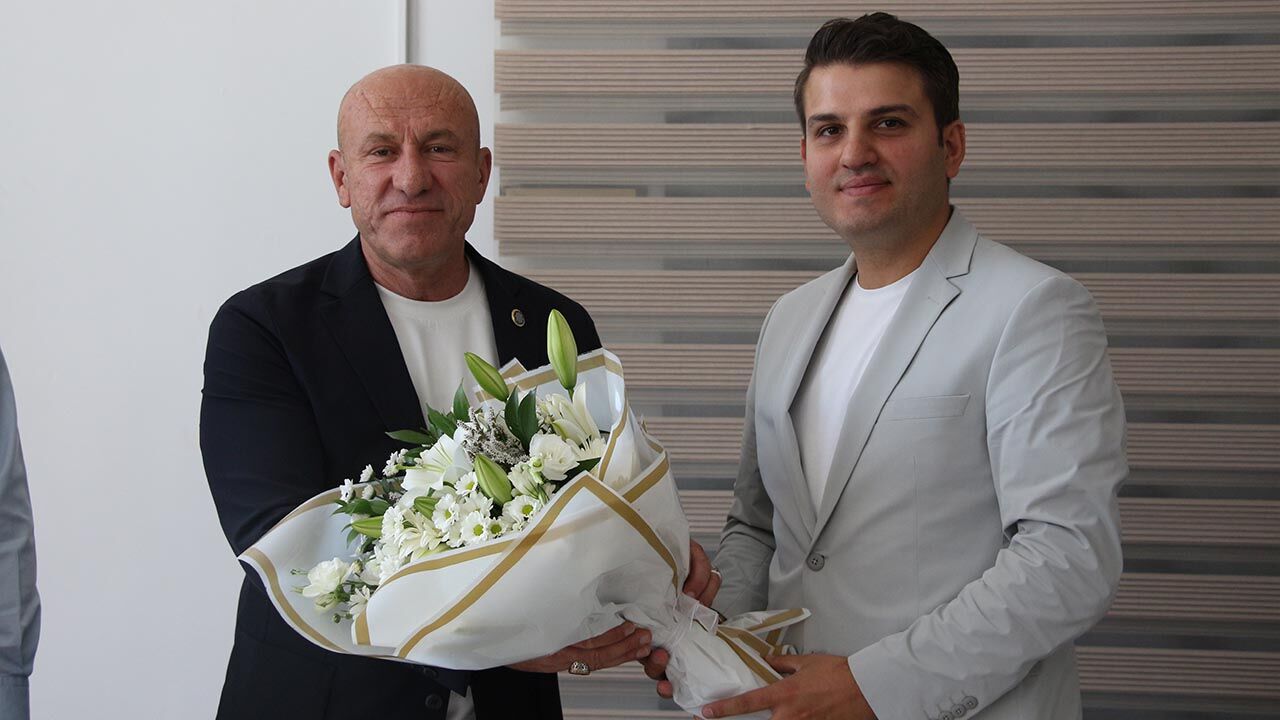 Yalova Turkiye Kamu Sen Bayrak Degisim (10)