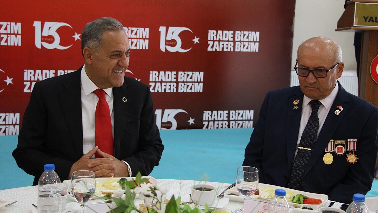 Yalova Valilik 15 Temmuz Darbe Anma Kahvaltı Program Sehit Gazi (7)