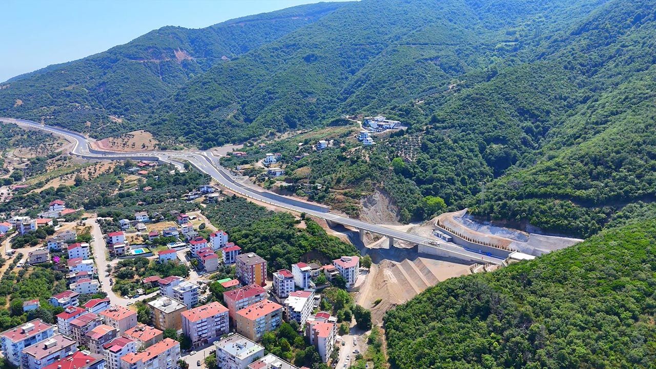 Yalova Armutlu Esenkoy Tuneller Ulastirma Bakan Acilis (3)