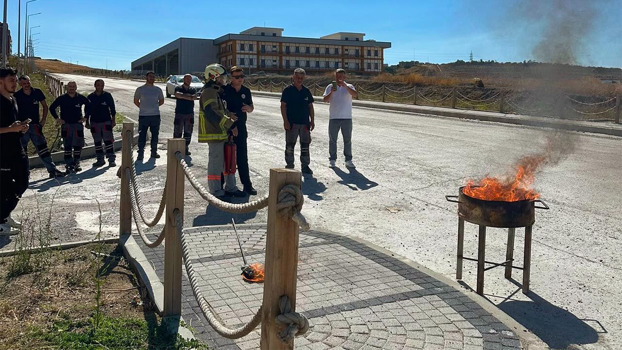 Yalova Cifftlikkoy Belediye Itfaiye Imes Organize Sanayi Yangin Egitim (1)