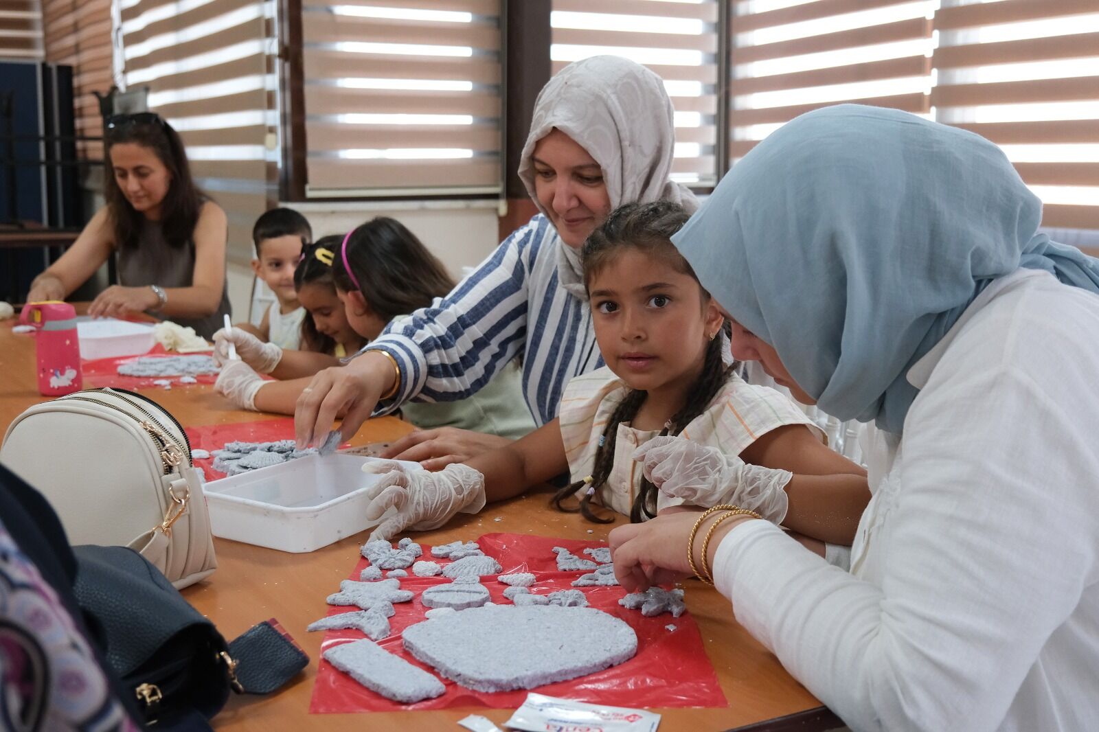 Yalova Ciftlikkoy Belediye Yaz Kurs Geri Donusum Atolye Cocuklar (4)