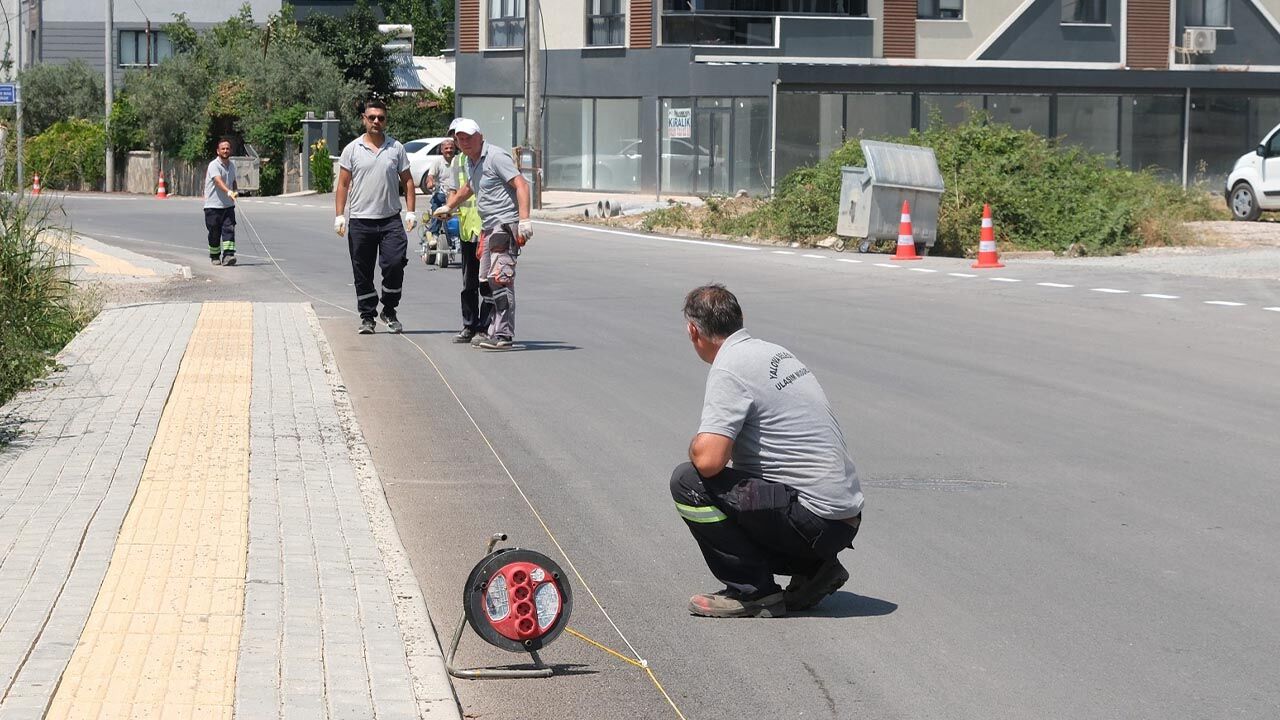 Yalova Ciftlikkoy Belediye Yol Kasis Boyama Calisma (3)