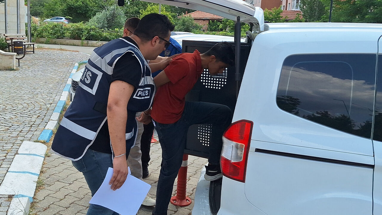 Yalova Corum Dolandiricilik Supheli Yakalama Tutuklama (1)