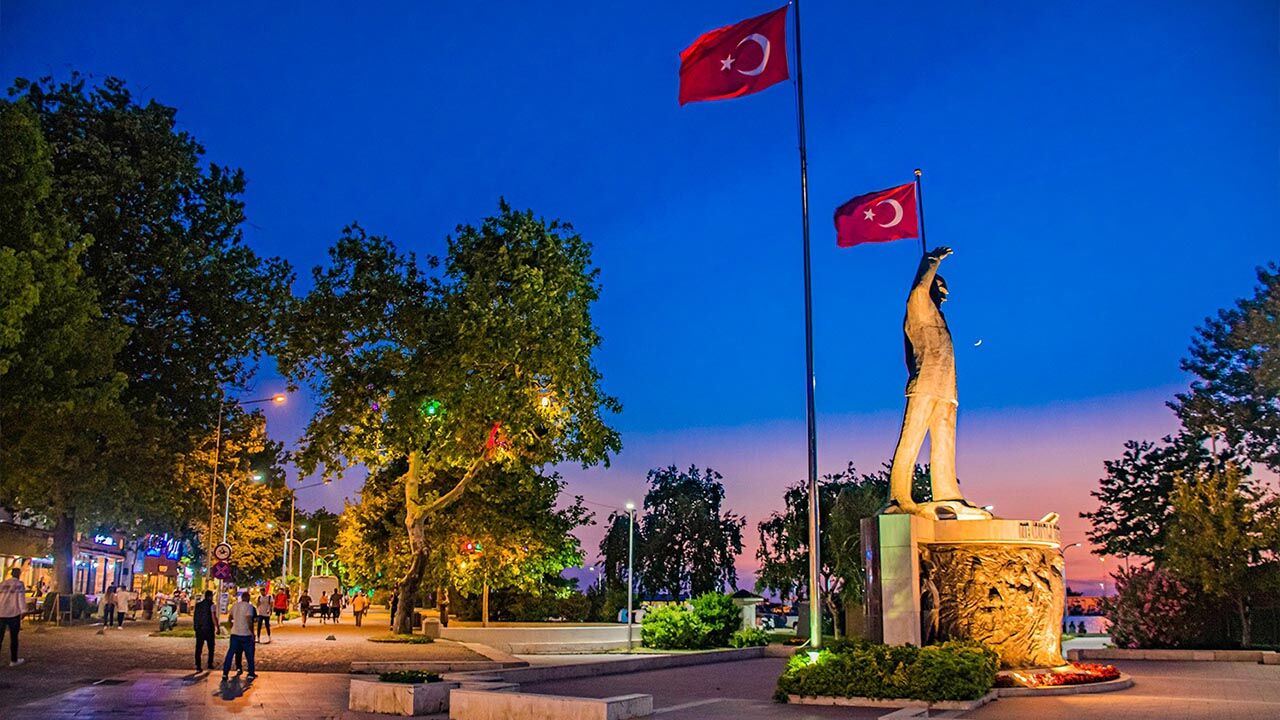 Yalova Dusman Isgali Kurtulus Yildonum Belediye Baskan Aciklama Haber (2)