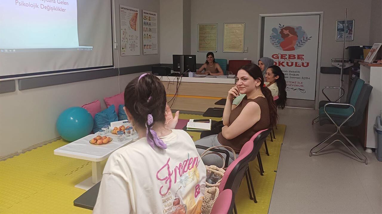 Yalova Egitim Arastirma Hastane Gebe Okulu Temmuz Ayi Anne Aday (2)