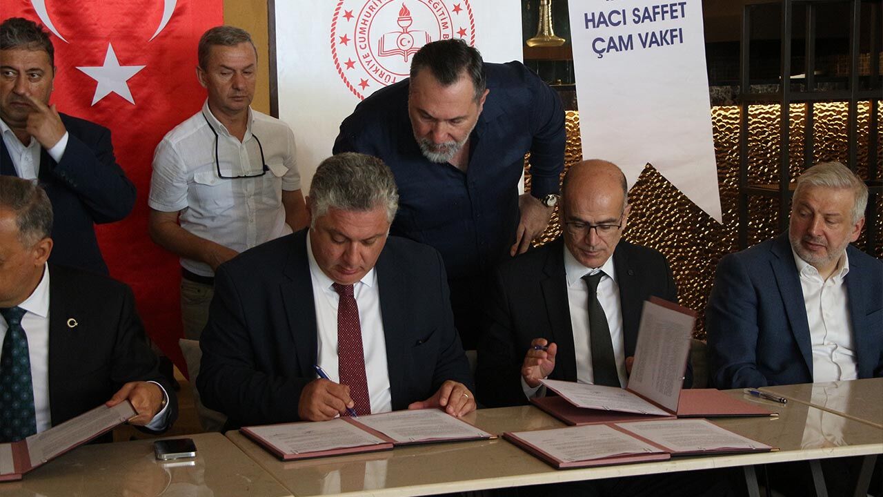 Yalova Haci Saffet Cam Vakfi Kurumlar Protokol Isbirligi (14)