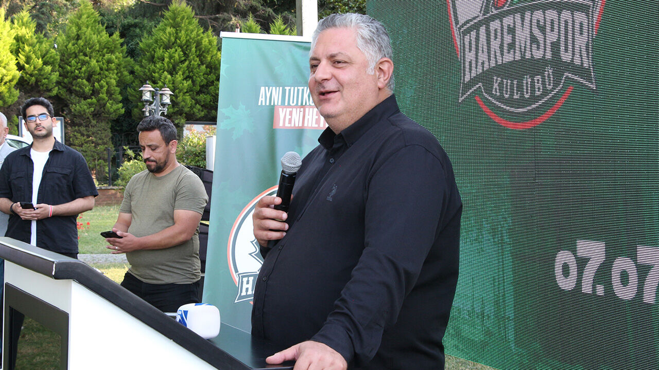 Yalova Haremspor Basketbol Takim Yeni Sezon Imza Tanitim Toren Lansman (6)