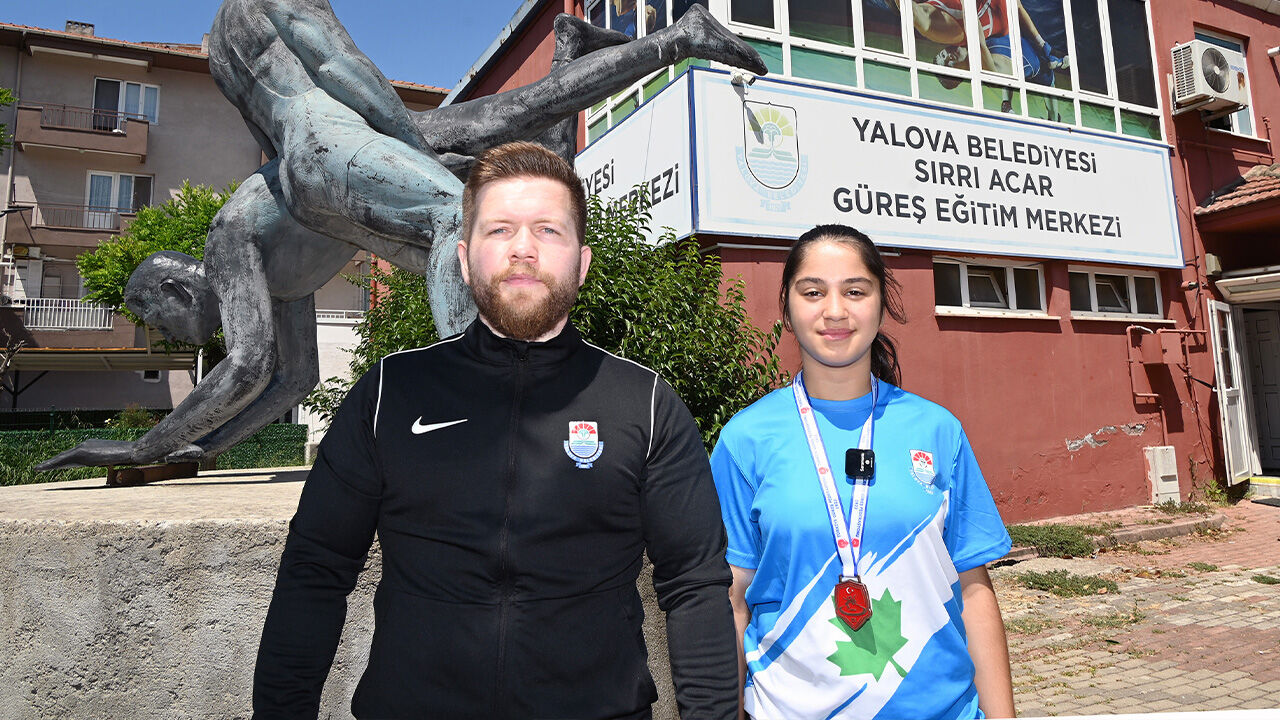 “Antrenörüme, Yalova Belediyesi Spor Kulübü’ne Ve Aileme Teşekkür Ediyorum“ (2)