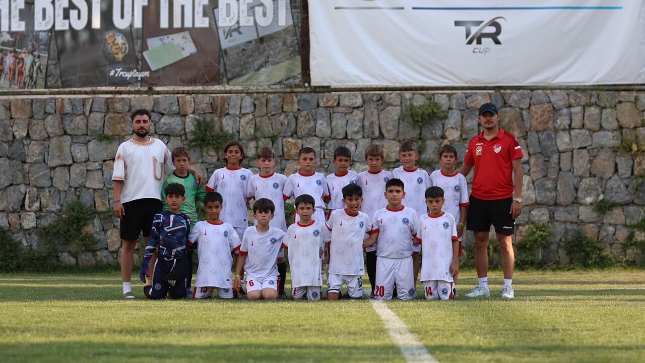 Kuşadası Tr Cup’ta Çiftlikköy’den 2 Final (2)