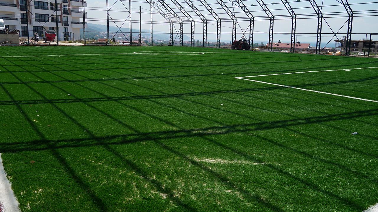 Yalova Armutlu Kapali Hali Saha Calismalar (3)