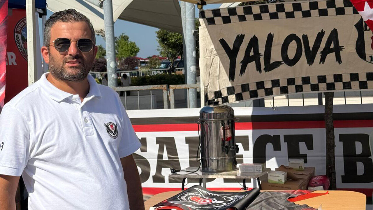 Yalova Kartallarından Özel Stant (3)