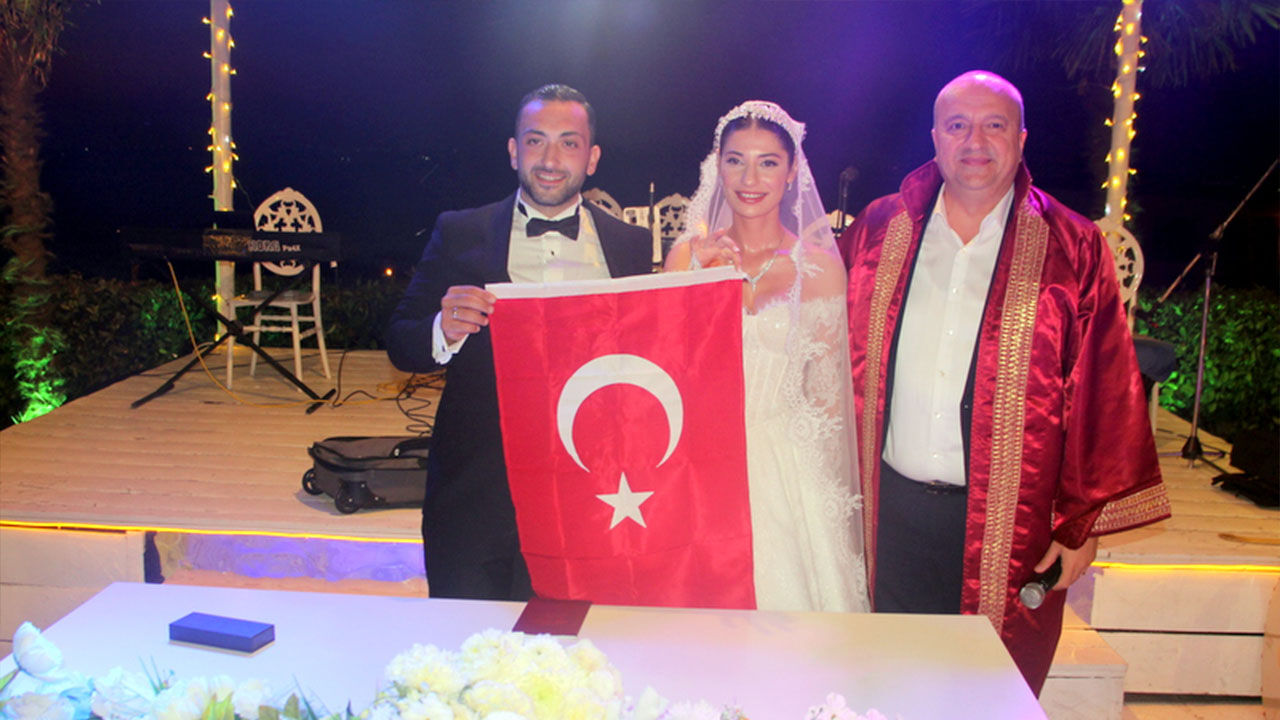 Özpolat Ve Kırıcı Ailelerinin Mutlu Günü Haber (2)