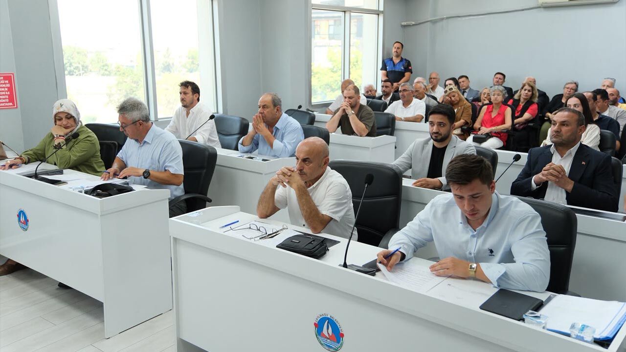 Yalova Ciftlikkoy Belediye Agustos Ayi Meclis Ataturk Kultur Evi (4)