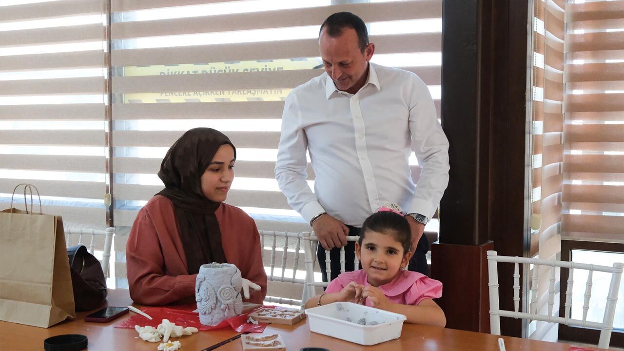 Yalova Ciftlikkoy Belediye Baskan Geri Donusum Atolye Sanat (3)