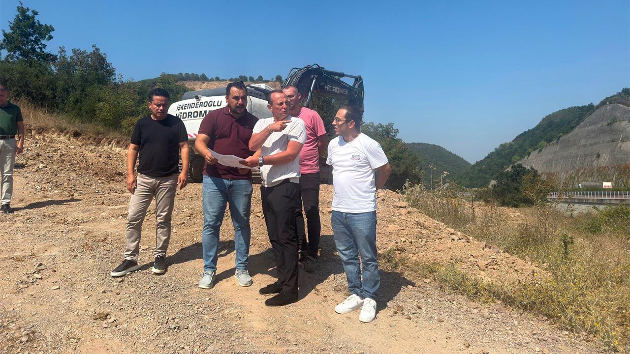 Yalova Ciftlikkoy Belediye Kabakli Dokum Sahasi Baskan Incelenme (3)