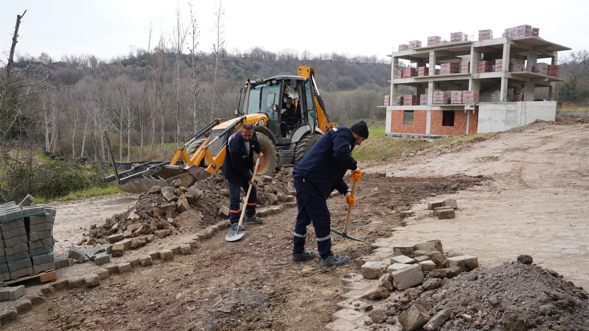 Yalova Kadıkoyde Yol Calısması (2)