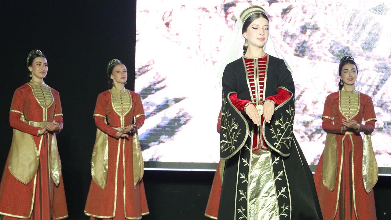 Yalova Uluslararasi Kafkas Festival Gala Gece (23)
