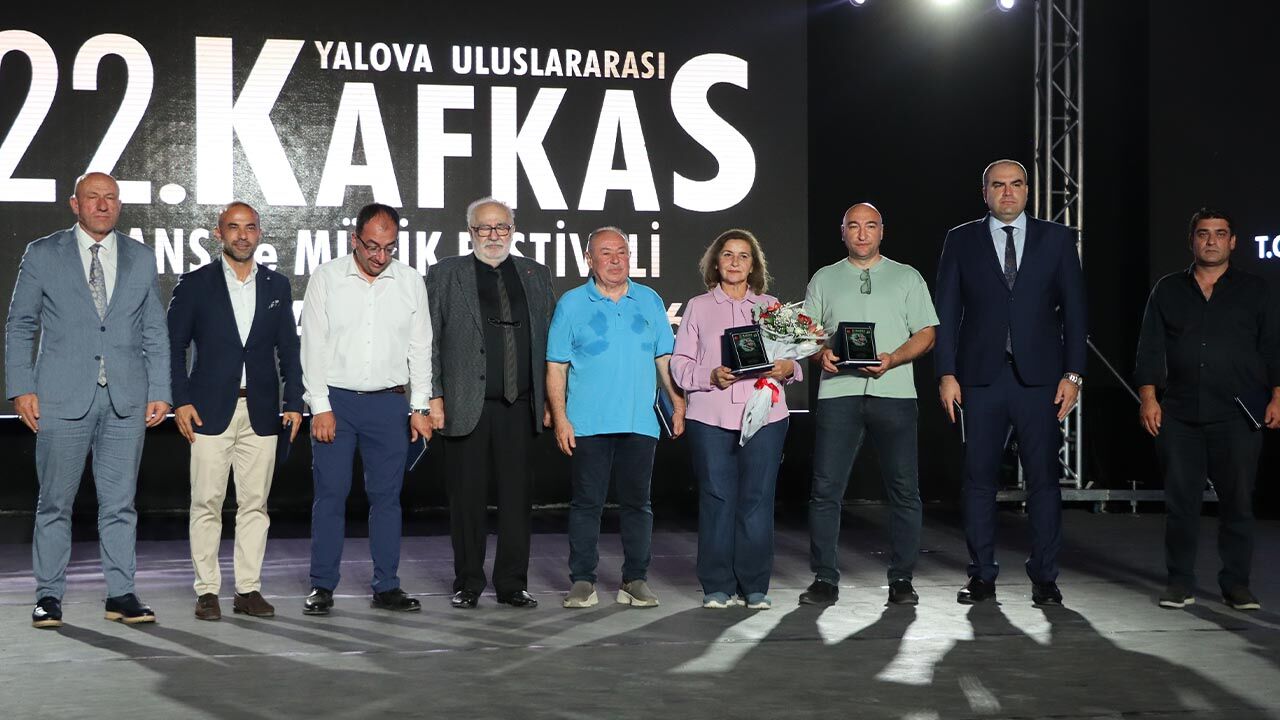 Yalova Uluslararasi Kafkas Festival Gala Gece (9)