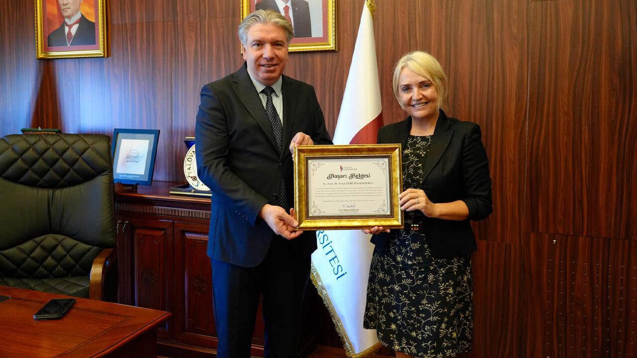 Yalova Universitesi Rektor Yardimciligi Gorev Devir Teslim (2)