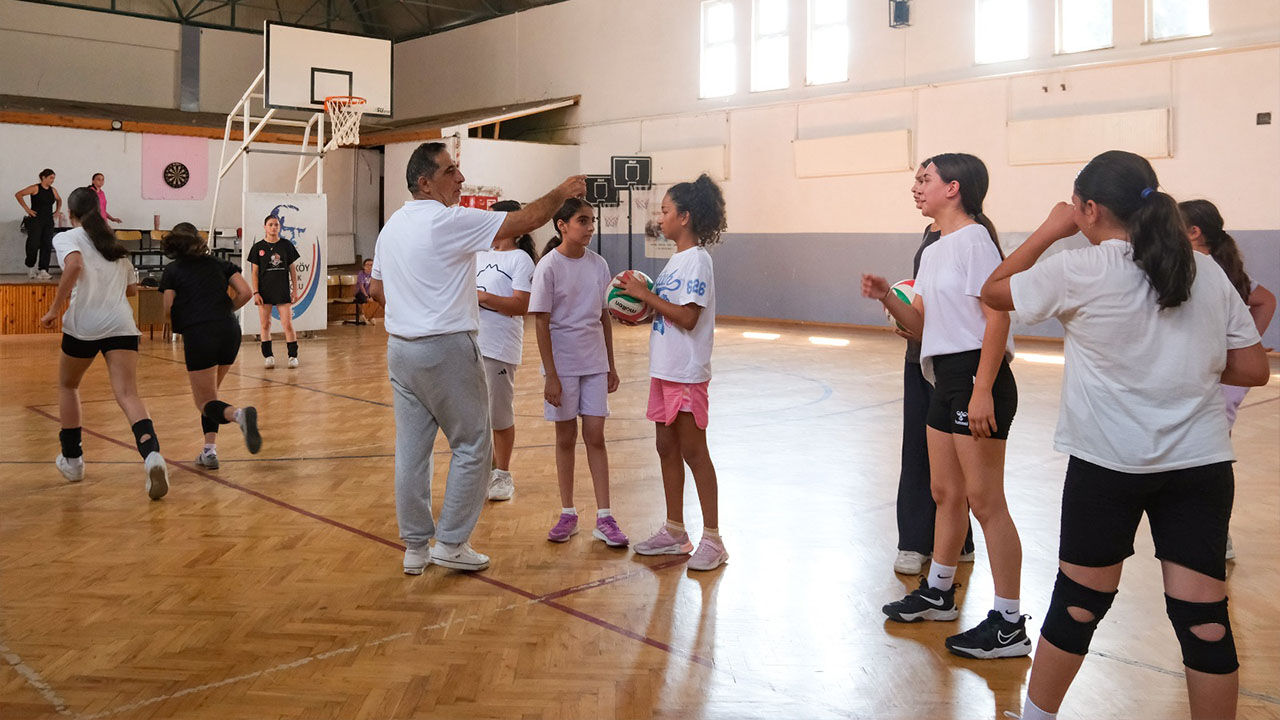 Çiftlikköy’de Çocuklar Sporla Dolu Bir Yaz Geçirdi (4)