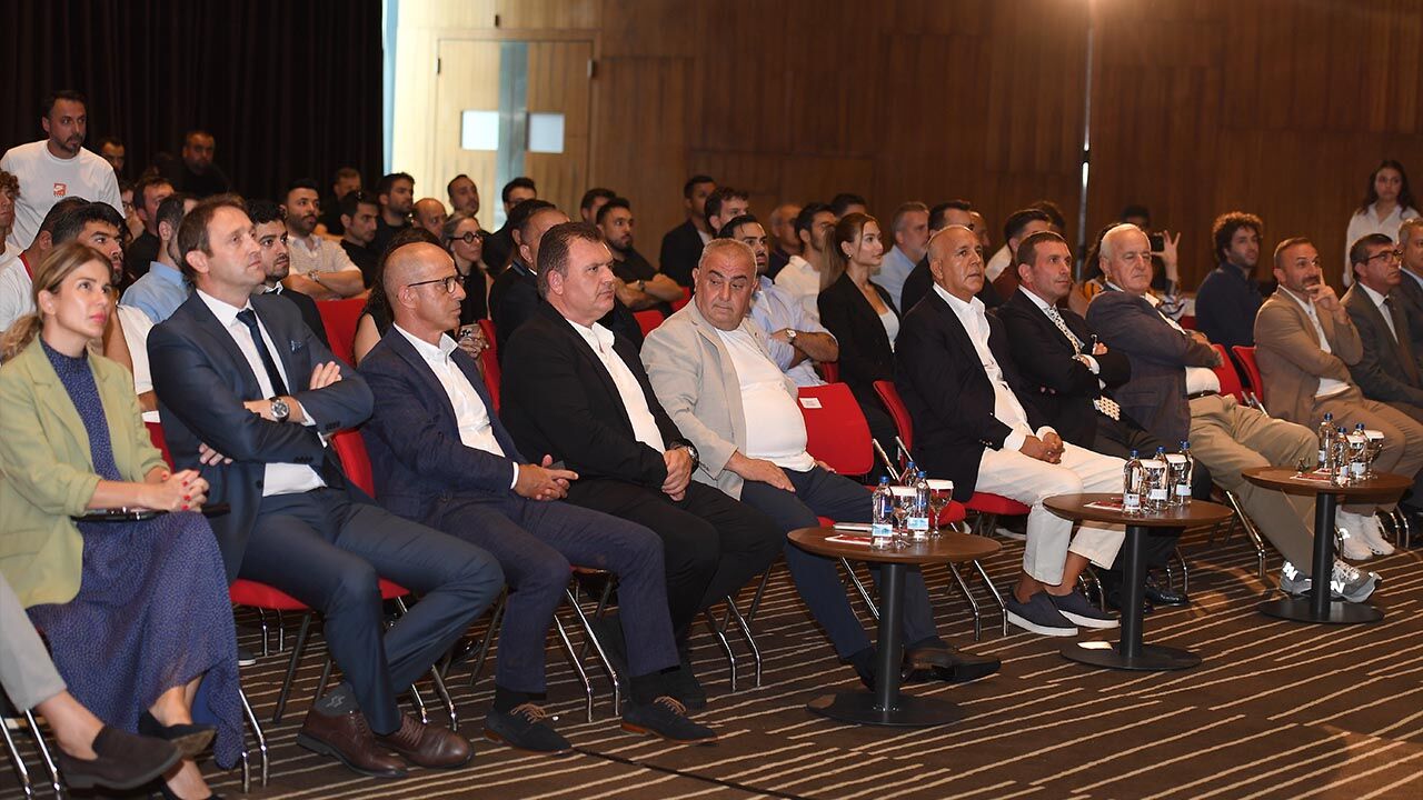 Tff Fantezi Lig Tanıtım Toplantısı Riva'da Gerçekleştirildi (4)